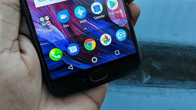 This Moto phone comes with a fingerprint scanner. 