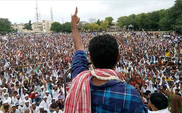 Jignesh Mevani addressing supporters in Una on 15 August 2016.