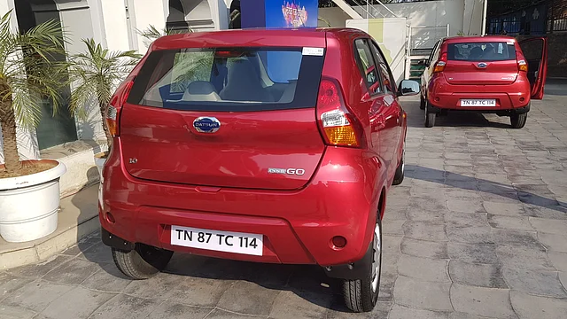 You get 185mm ground clearance and 222-litre of boot space. 