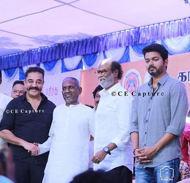 Rajnikant and Kamal Haasan share the stage.
