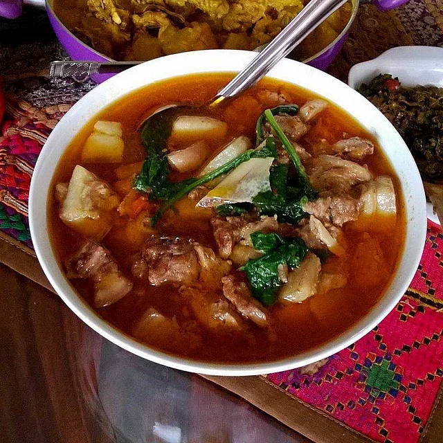 Naga style plain pork boiled with seasonal herbs.
