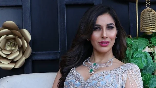 Sophie Choudry is taking on trolls in style.