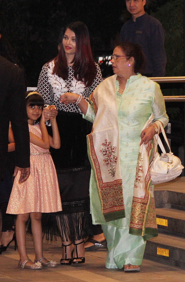Aishwarya Rai Bachchan with mom Vrinda Rai and daughter Aaradhya after their dinner together. 