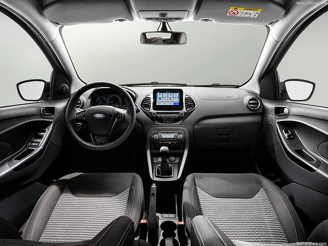 Inside, the facelift will see minor updates to the centre console to make it look cleaner.