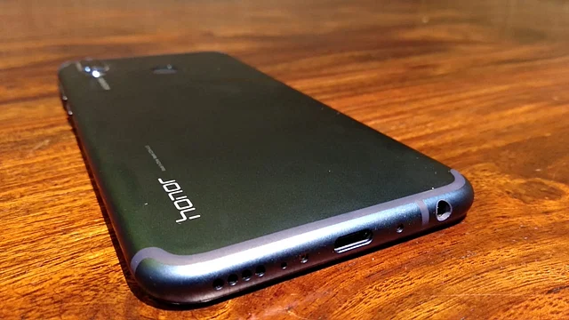 The phone uses the tried-and-tested Kirin 970 processor.