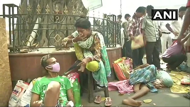 Patients were seen lying on the ground, outside the Hospital. 