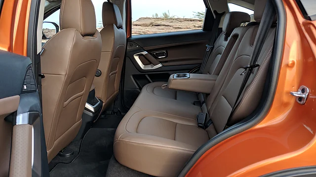 The interiors of the Tata Harrier feel luxurious and spacious. 