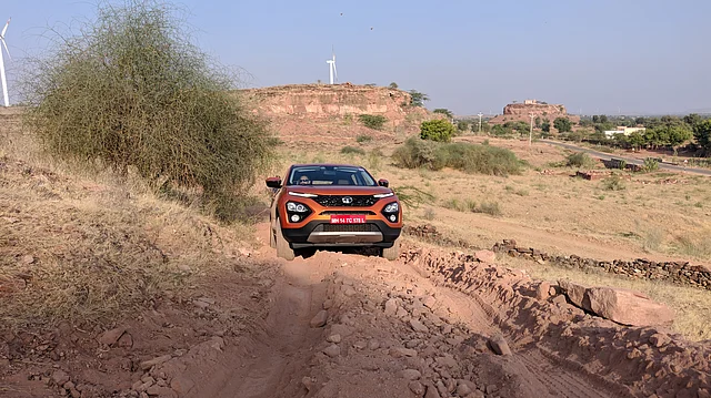 Rough road mode in the Tata Harrier gives it moderate off-road capability even though it is only a 4x2.