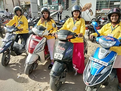 Mathura/Agra: In just over a year, Aatm Nirbhar has expanded to five cities including Mathura, Agra, Bharatpur, Jaipur and Vrindavan training over 1,100 women.