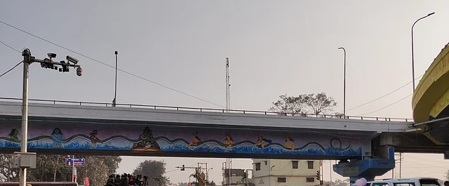 Mural with deities on a flyover.