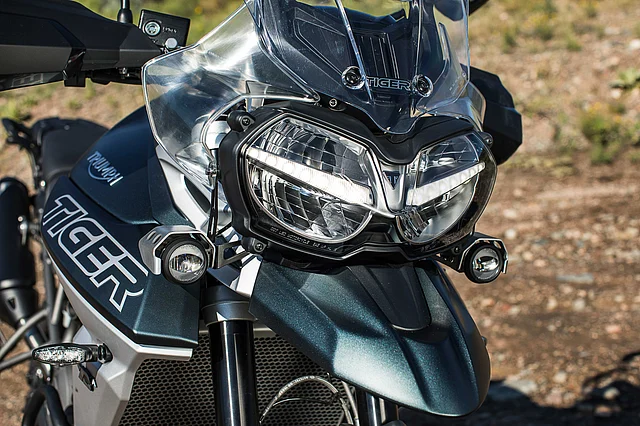 The Triumph Tiger 800 XCA comes with the same tyre setup as the XCX.