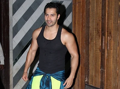 Mumbai: Actor Varun Dhawan seen outside a gym in Mumbai