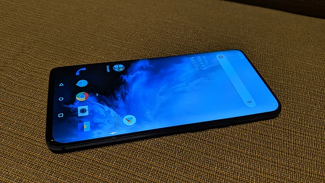 OnePlus 7 Pro gets a 6.67-inch Quad-HD screen with 90Hz refresh rate. 