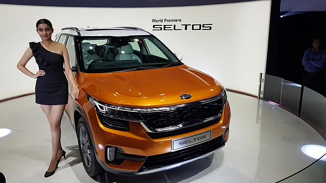 The Kia Seltos is a compact luxury SUV that sports a futuristic looking design. 