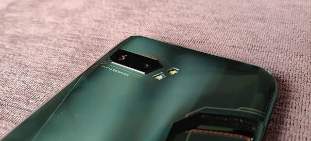 Upgraded cameras at the back and front on the ROG 2.