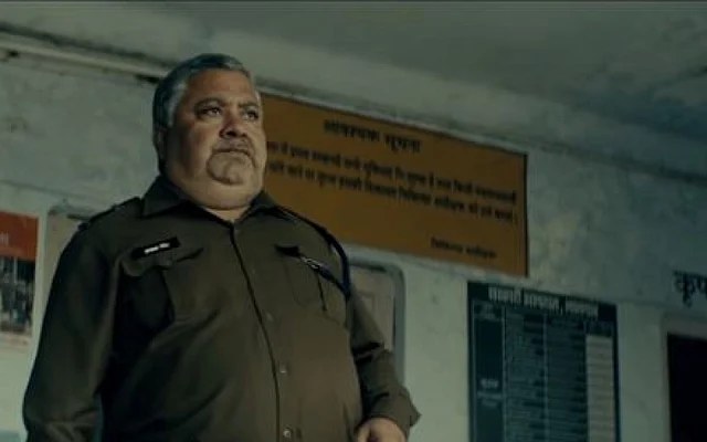 Manoj Pahwa reminds everyone why is he in a league of his own.