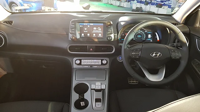 Drive modes are selected by buttons on the centre console. 