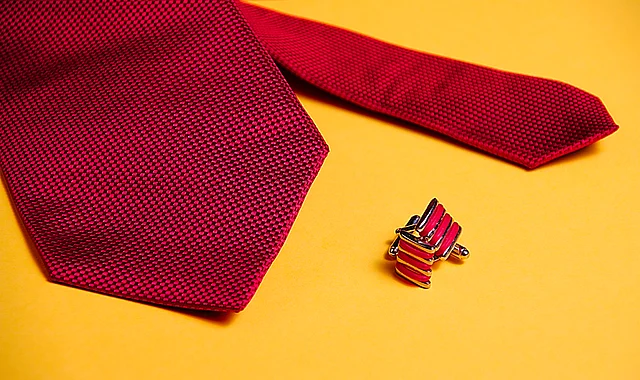 Gift idea for your brother for Raksha Bandhan.