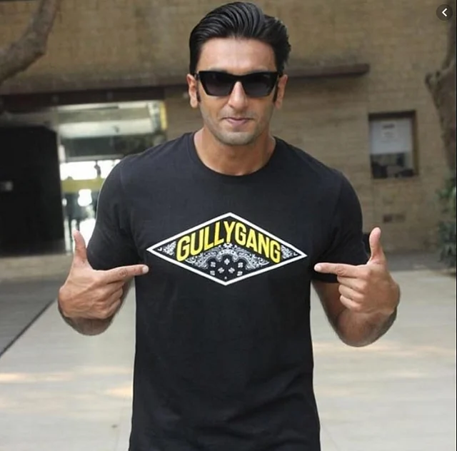 Ranveer Singh posing in a ‘Gully Gang’ tee.