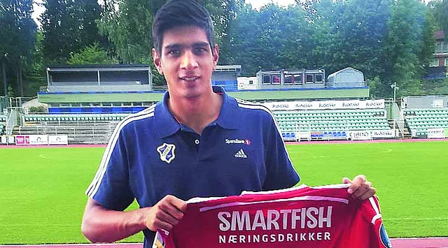 Gurpreet Singh Sandhu signed for Norwegian club Stabæk on 15 August 2014.