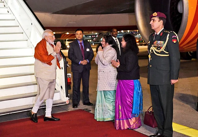 On the way to Houston,USA, PM Narendra Modi made a 2-hour technical halt in Frankfurt, Germany, early morning today.