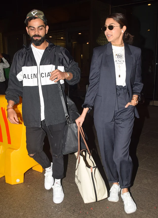 Virat Kohli and Anushka Sharma at the Mumbai airport.