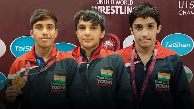 Debutant Udit Kumar also shone on Day 2, bringing home a silver in 57kg to add to the bronze he won earlier in the year