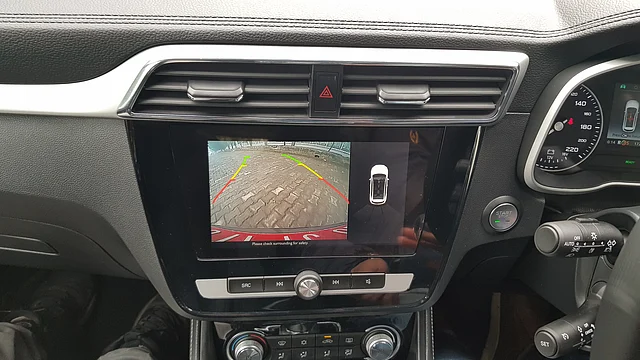 The MG ZS EV gets a conventional reverse camera.