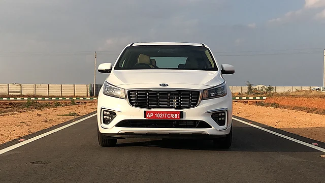 The Kia Carnival has subtle use of chrome in front, which is good. 