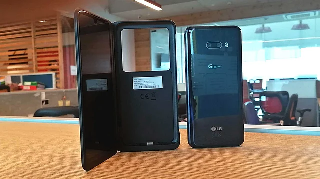 The phone connects to the second screen via USB type-C.