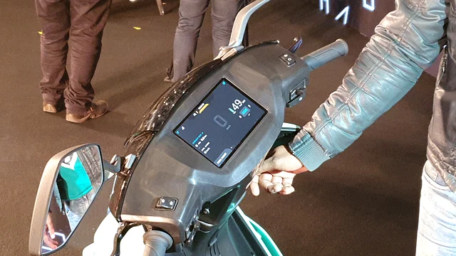 The Ather 450X comes with a 7-inch TFT display.