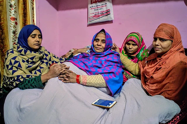 Suleiman’s wife, aunt and sisters mourning his death.