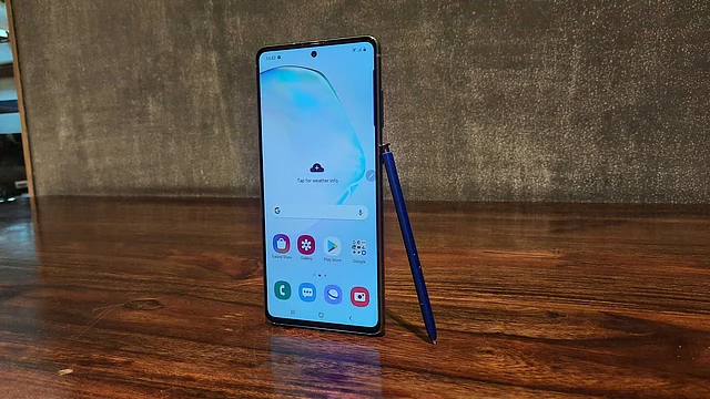 The note 10 Lite offers a 4,500mAh battery pack that supports fast charging. 