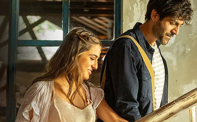 A still from <i>Love Aaj Kal</i>.