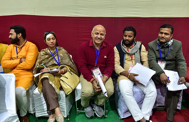 Delhi Deputy Chief Minister Manish Sisodia and AAP candidates at the Akshardham centre during counting of votes for the Delhi Assembly elections.