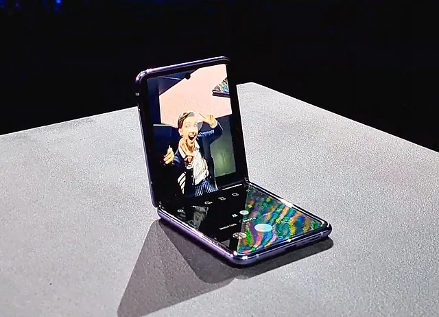 You’ll be able to use the bottom half of the phone as a second screen.