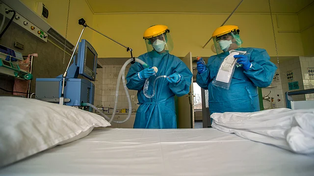 Though doctors and nurses are on the forefront of fighting the COVID-19 pandemic, a section of them are facing discrimination from house owners and neighbours. Representative image only.