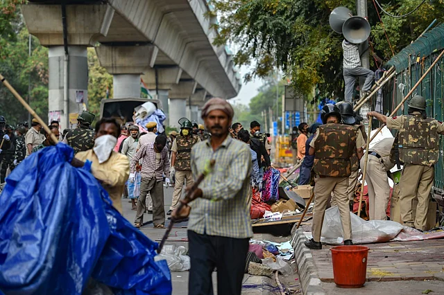 The protest site outside Gate No.7 in Jamia being cleared.