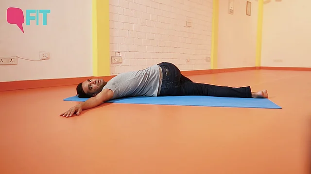 Stretch all that stiffness and drowsiness away!