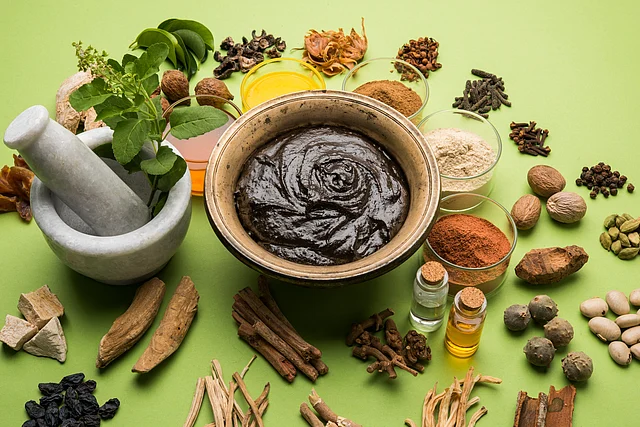 Grind all the ingredients into a thick paste.