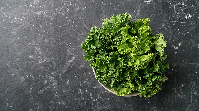 Kale has powerful antioxidant and anti-inflammatory properties.