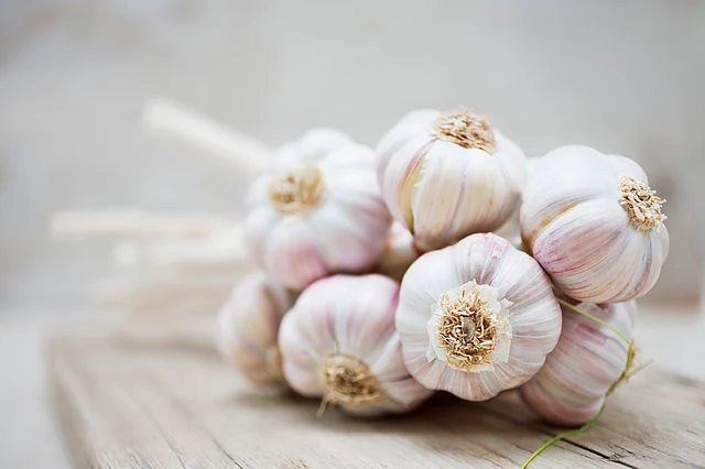 Garlic prevents and removes clots.