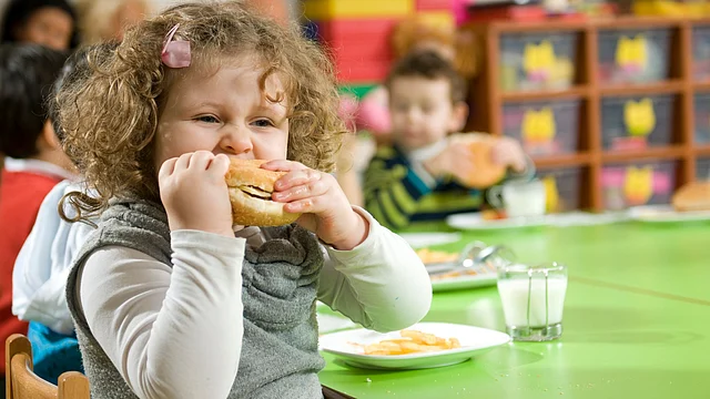 Nutritious food is enough. You don’t need to put your kids on a diet. 