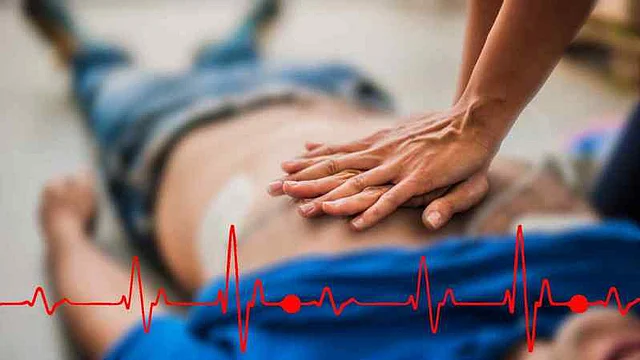 भारतीयों में जन्मजात रूप से दिल की बीमारियों का खतरा अधिक होता है