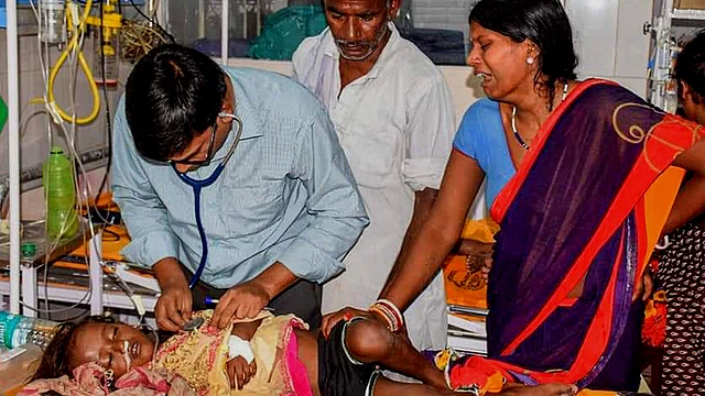 15 साल तक की उम्र के बच्चे इस बीमारी की चपेट में आ रहे हैं