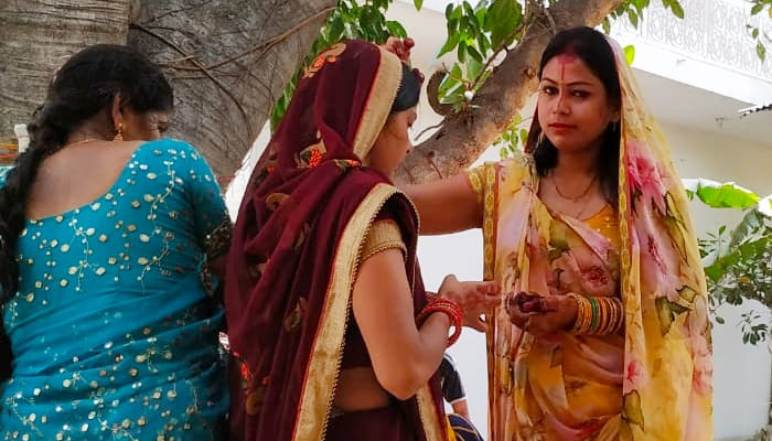 वट सावित्री पूजा आज, सुहागिनें करेंगी पति की दीर्घायु की कामना