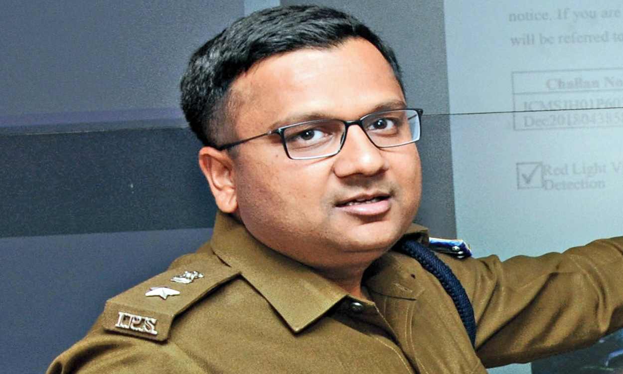 republic day 2021 ips anish gupta and constable raju soy to be awarded the  bravery police medal see the complete list of police medals smj | Republic  Day 2021 : IPS अनीश