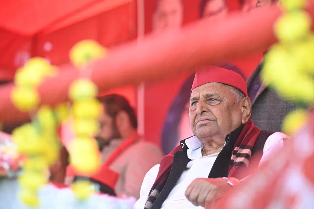 mulayam singh yadav live health updates former up cm mulayam singh yadav  health news sht | Mulayam Singh Yadav: मुलायम सिंह यादव के लिए अगले 24 घंटे  बेहद अहम, डॉक्टरों की टीम