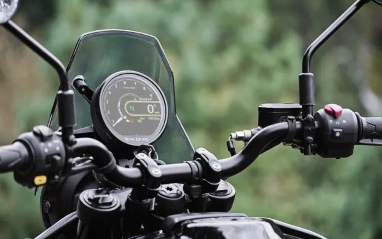 Royal Enfield Himalayan 450 For Adventure Lovers
