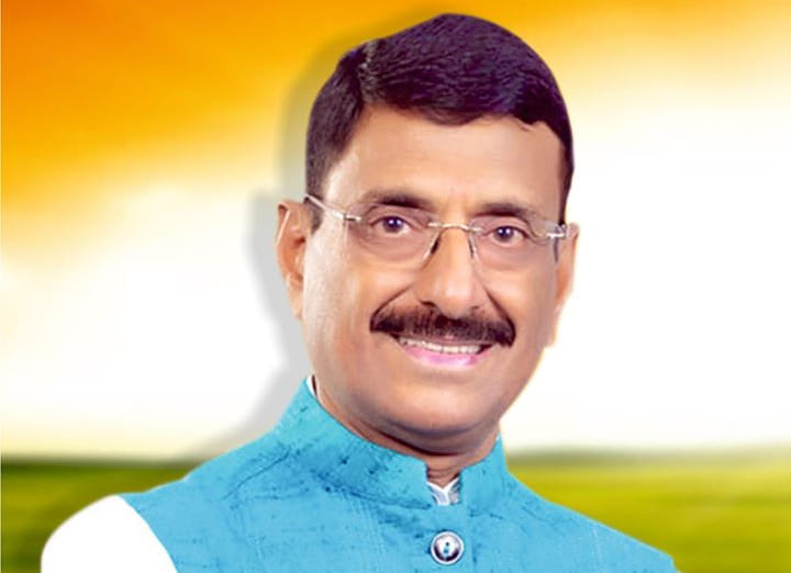 bjp mp from ranchi sanjay seth wrote a letter to cm hemant soren regarding  the arbitrariness of private schools during the corona period gave this  suggestion regarding fee hike grj | कोरोना